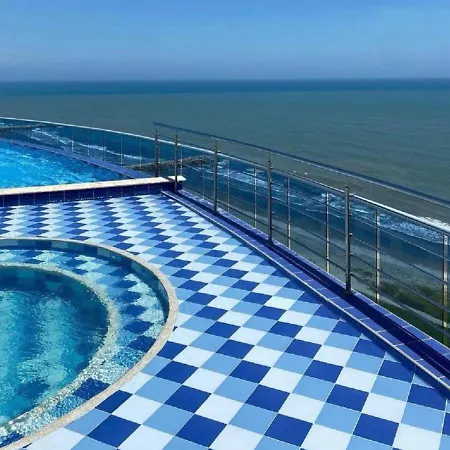 Hermoso Penthouse 360 Frente Al Mar Caribe Apartment *