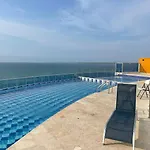Hermoso Penthouse 360 frente al MAR CARIBE